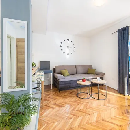 Mirna Center & Gradac (Split-Dalmatia)